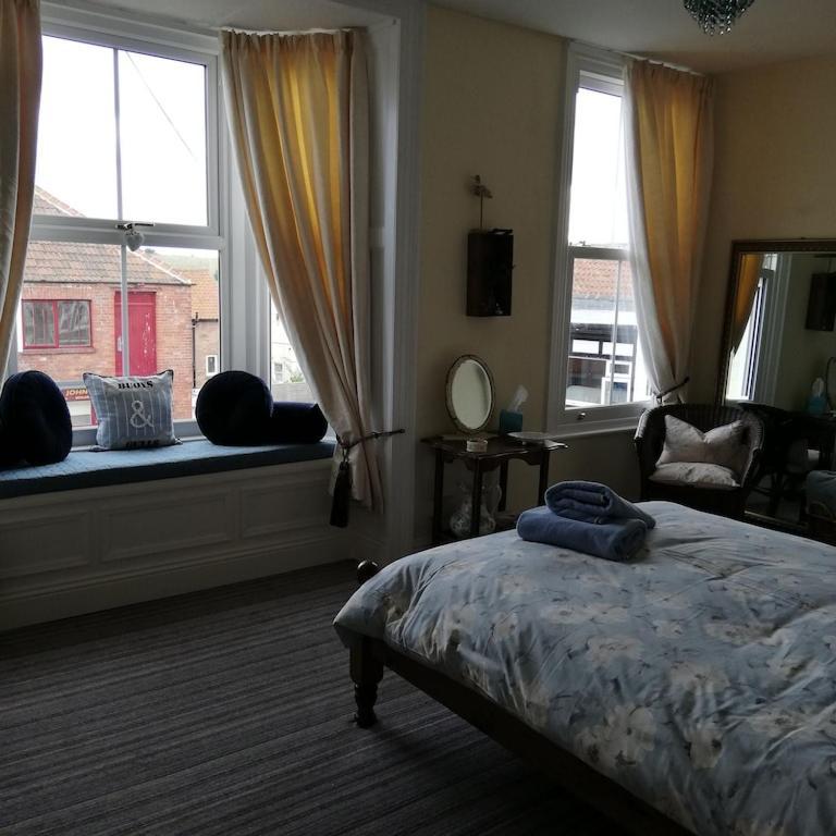A Summer Place - Spacious Maisonette, Central Whitby, Sleeps 4, Close To Amenities Apartment Luaran gambar